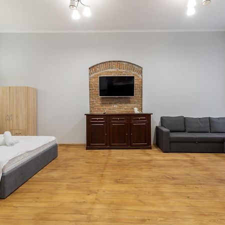 Apartment On Stavropihiiska Street 3 Λβιβ Εξωτερικό φωτογραφία