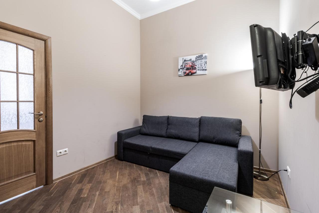 Apartment On Stavropihiiska Street 3 Λβιβ Εξωτερικό φωτογραφία