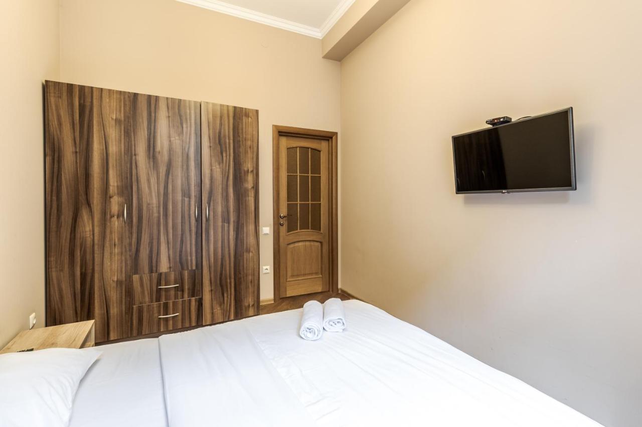 Apartment On Stavropihiiska Street 3 Λβιβ Εξωτερικό φωτογραφία